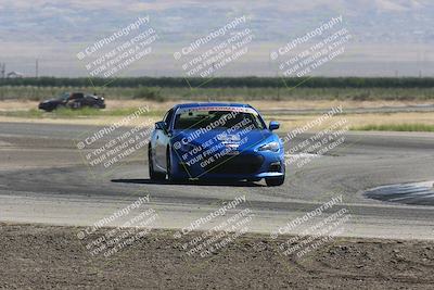 media/Jun-01-2024-CalClub SCCA (Sat) [[0aa0dc4a91]]/Group 5/Race/